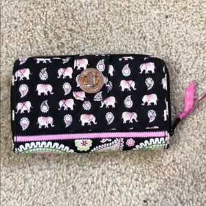 DISCONTINUED VERA BRADLEY PRINT